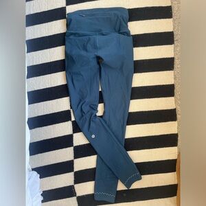 Lululemon yoga pants - dark blue